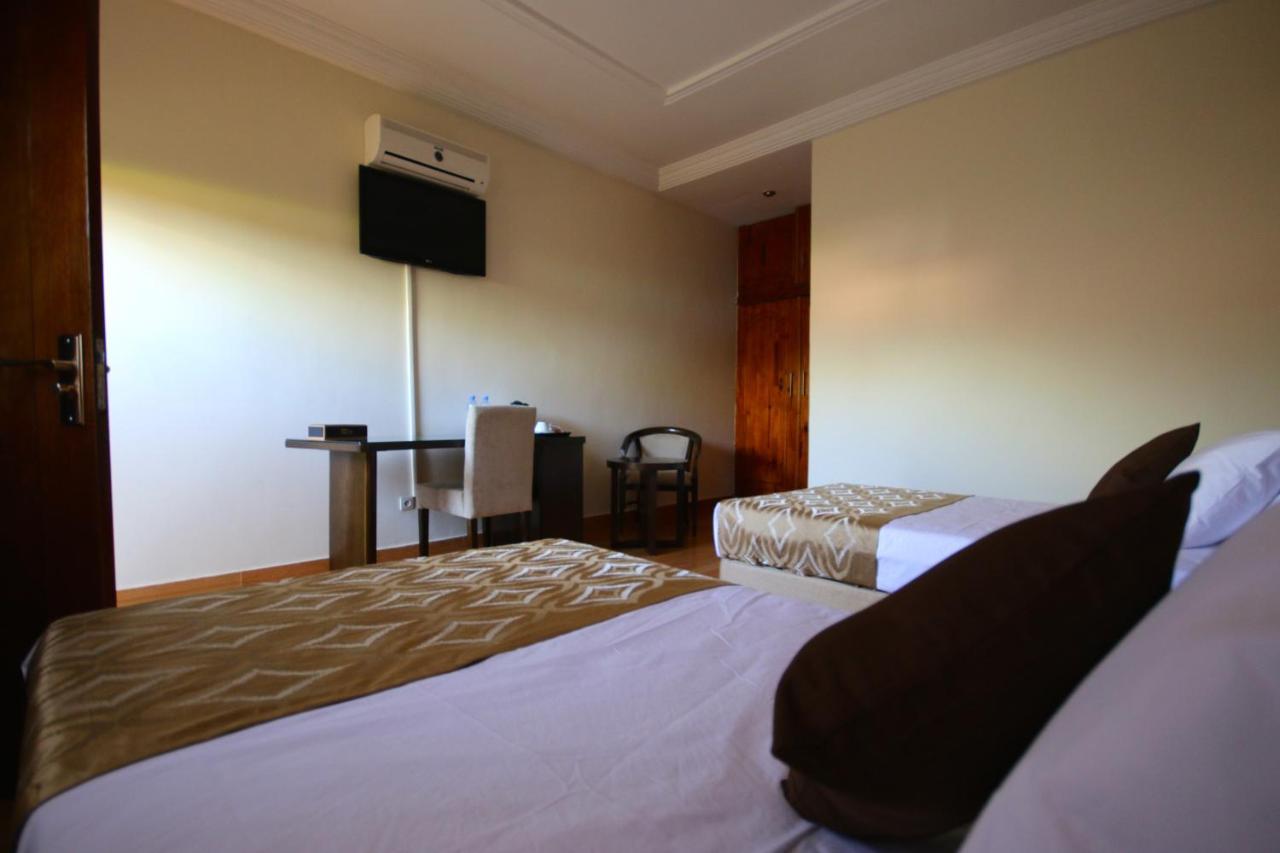 The Big 5 Hotel, Lodge & Camp Lubumbashi Ngoại thất bức ảnh